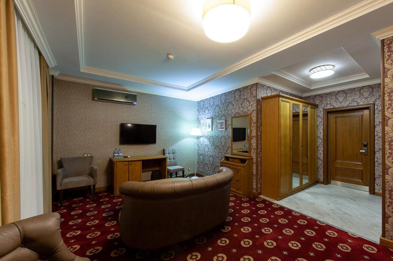 Sacvoyage Hotel Almaty Eksteriør billede