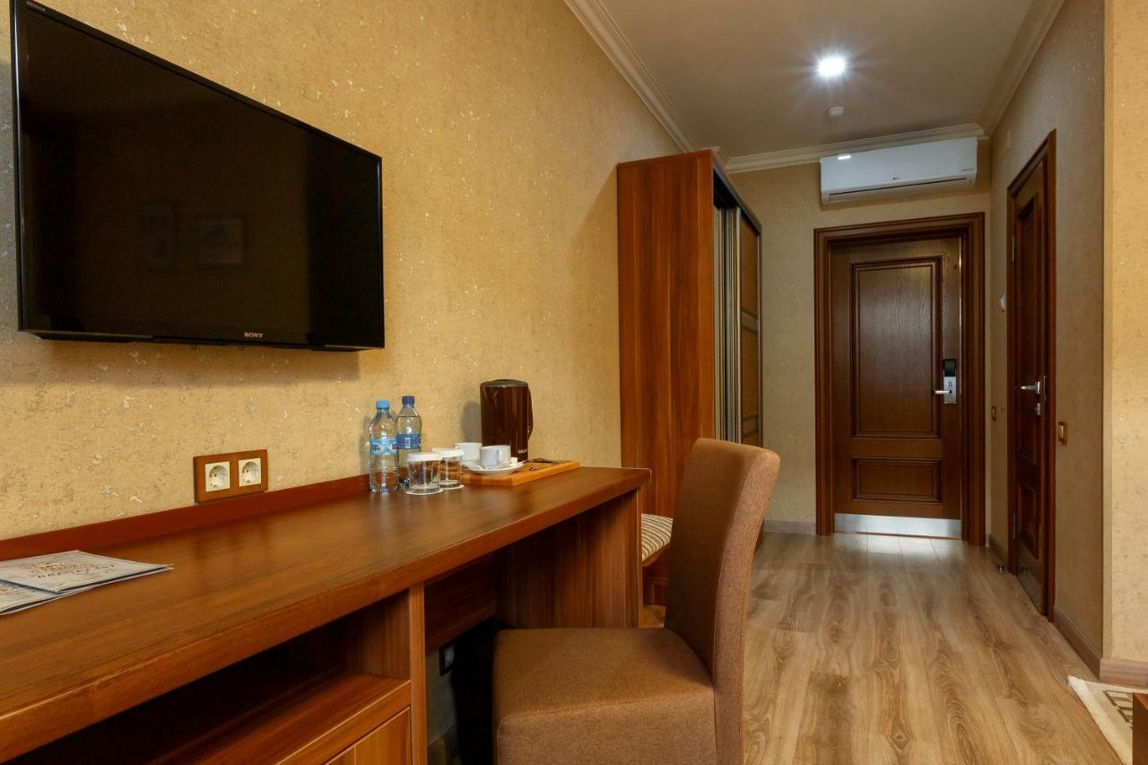 Sacvoyage Hotel Almaty Eksteriør billede